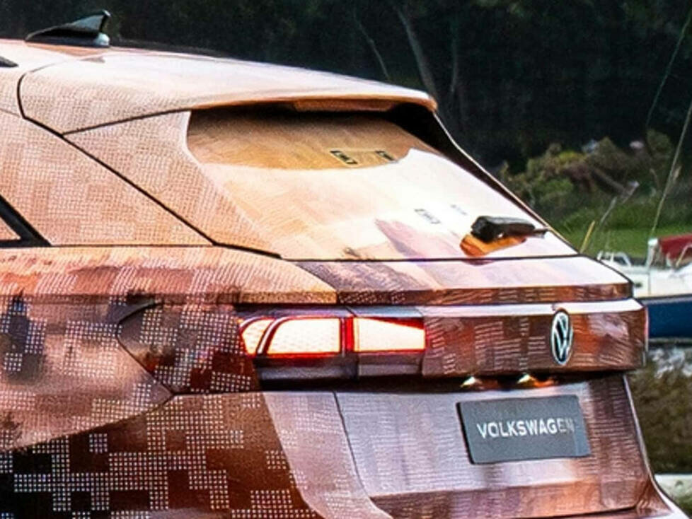 VW ID.7 Tourer als offizieller Erlkönig