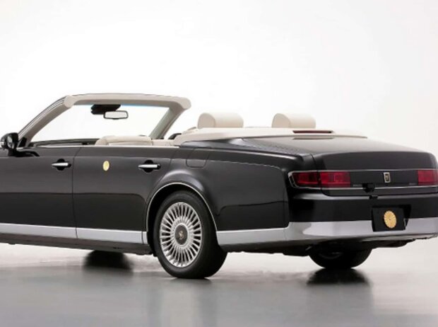 Offener Toyota Century Offener Toyota Century