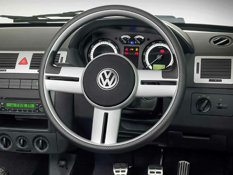 Cockpit des VW Citi Golf in Südafrika