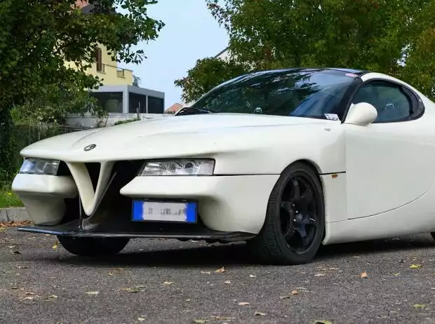 Alfa Romeo 75 von Carrozzeria Castagna Titel-Bild zur News: Alfa Romeo 75 von Carrozzeria Castagna