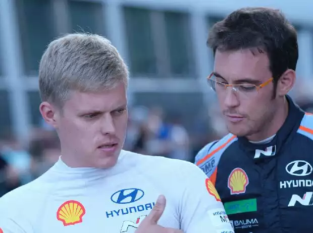 Ott Tänak und Thierry Neuville Titel-Bild zur News: Ott Tänak und Thierry Neuville