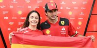 F1-Academy-Gewinnerin Marta Garcia und Carlos Sainz (Ferrari)