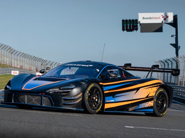 McLaren 720S GT3 Evo McLaren 720S GT3 Evo