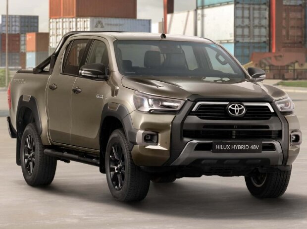 Toyota Hilux Hybrid 48V (2023) Toyota Hilux Hybrid 48V (2023)