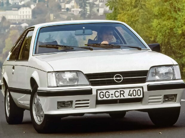 Opel Monza A2 (1983-1986)