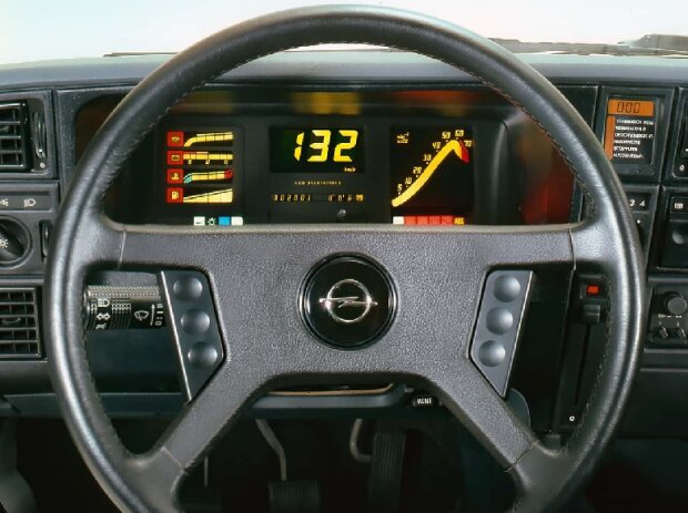 Opel Senator und Monza GSE Armaturenbrett Opel Senator und Monza GSE Armaturenbrett