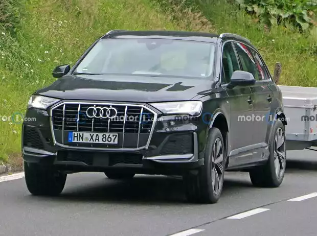 Audi Q7 Versuchsträger bei Testfahrten Titel-Bild zur News: Audi Q7 Versuchsträger bei Testfahrten