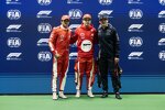 Charles Leclerc (Ferrari), Carlos Sainz (Ferrari) und Max Verstappen (Red Bull) 
