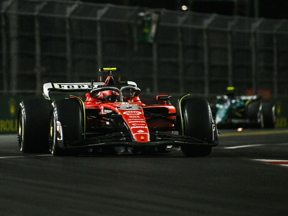 Carlos Sainz (Ferrari SF-23) beim Formel-1-Rennen in Las Vegas 2023