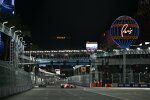 Charles Leclerc (Ferrari) und George Russell (Mercedes) 