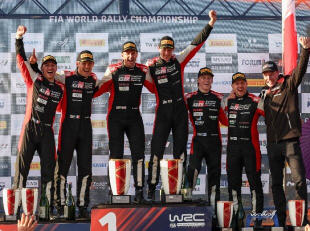 Siegerpodium der Rallye Japan 2023 Siegerpodium der Rallye Japan 2023