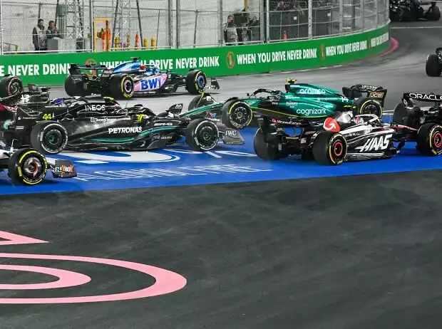 Startphase F1 Las Vegas mit zahlreichen Drehern und Ausrutschern beim Start Titel-Bild zur News: Startphase F1 Las Vegas mit zahlreichen Drehern und Ausrutschern beim Start