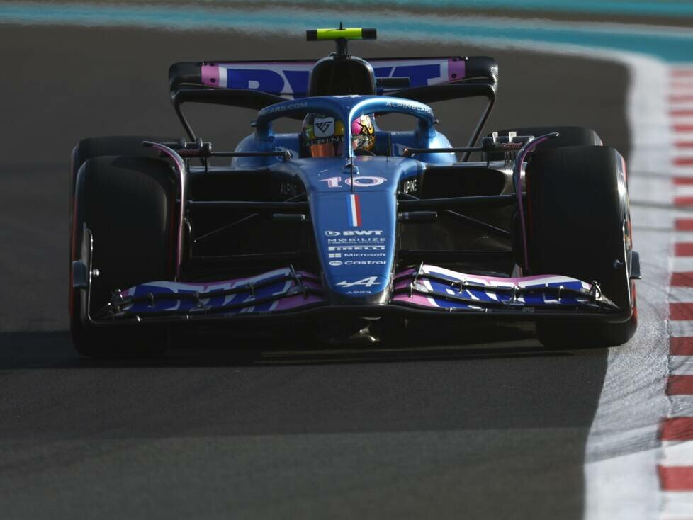 Pierre Gasly im Alpine A523 beim Formel-1-Finale 2023 in Abu Dhabi