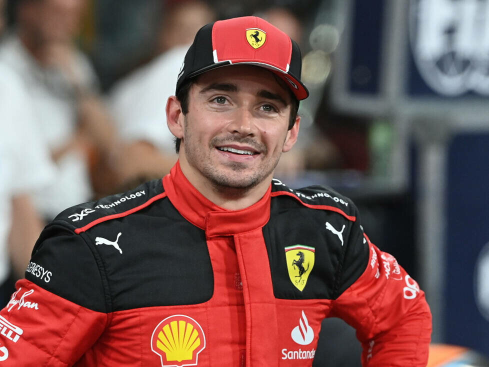 Charles Leclerc (Ferrari) nach dem Qualifying zum Formel-1-Rennen in Abu Dhabi 2023