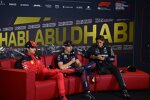 Charles Leclerc (Ferrari), Max Verstappen (Red Bull) und George Russell (Mercedes) 