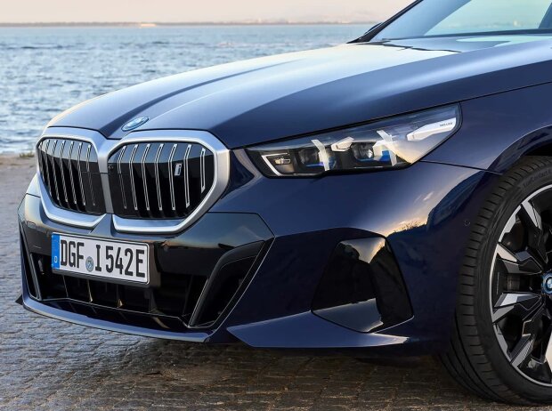 BMW i5 eDrive40 (2023) im Test 