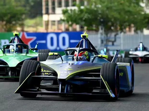 Robin Frijns, Nick Cassidy Titel-Bild zur News: Robin Frijns, Nick Cassidy