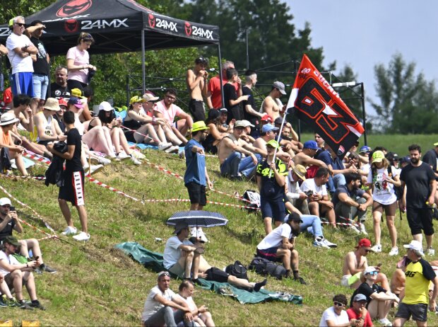 Fans beim Motorrad-Grand-Prix von Italien 2023 in Mugello