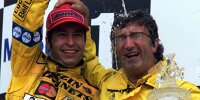 Heinz-Harald Frentzen und Eddie Jordan auf dem Formel-1-Podium