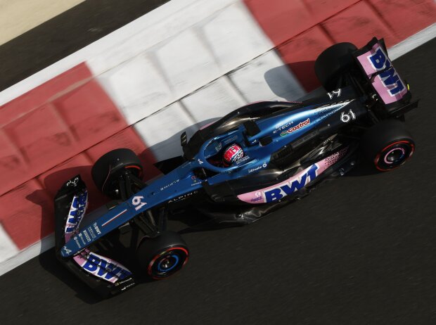 Titel-Bild zur News: Jack Doohan (Alpine A523) bei Formel-1-Testfahrten in Abu Dhabi 2023