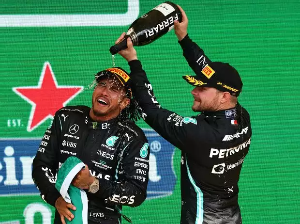 Valtteri Bottas, Lewis Hamilton Titel-Bild zur News: Valtteri Bottas, Lewis Hamilton