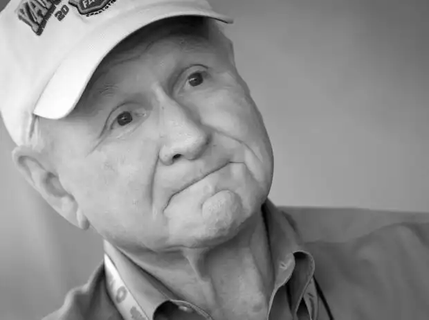 Cale Yarborough Titel-Bild zur News: Cale Yarborough
