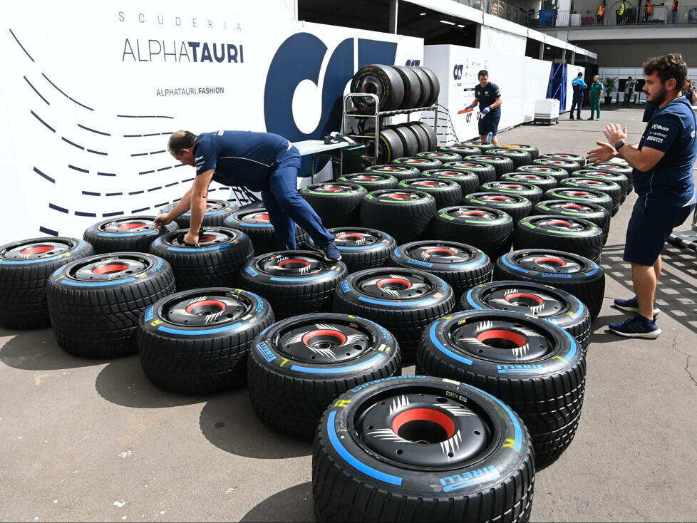 Regenreifen von Pirelli