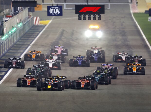 Titel-Bild zur News: Start zum Formel-1-Rennen in Bahrain 2023