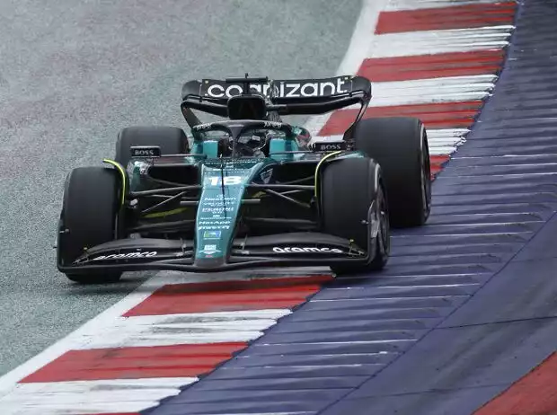 Lance Stroll (Aston Martin AMR23) beim Formel-1-Rennen in Österreich 2023 Titel-Bild zur News: Lance Stroll (Aston Martin AMR23) beim Formel-1-Rennen in Österreich 2023