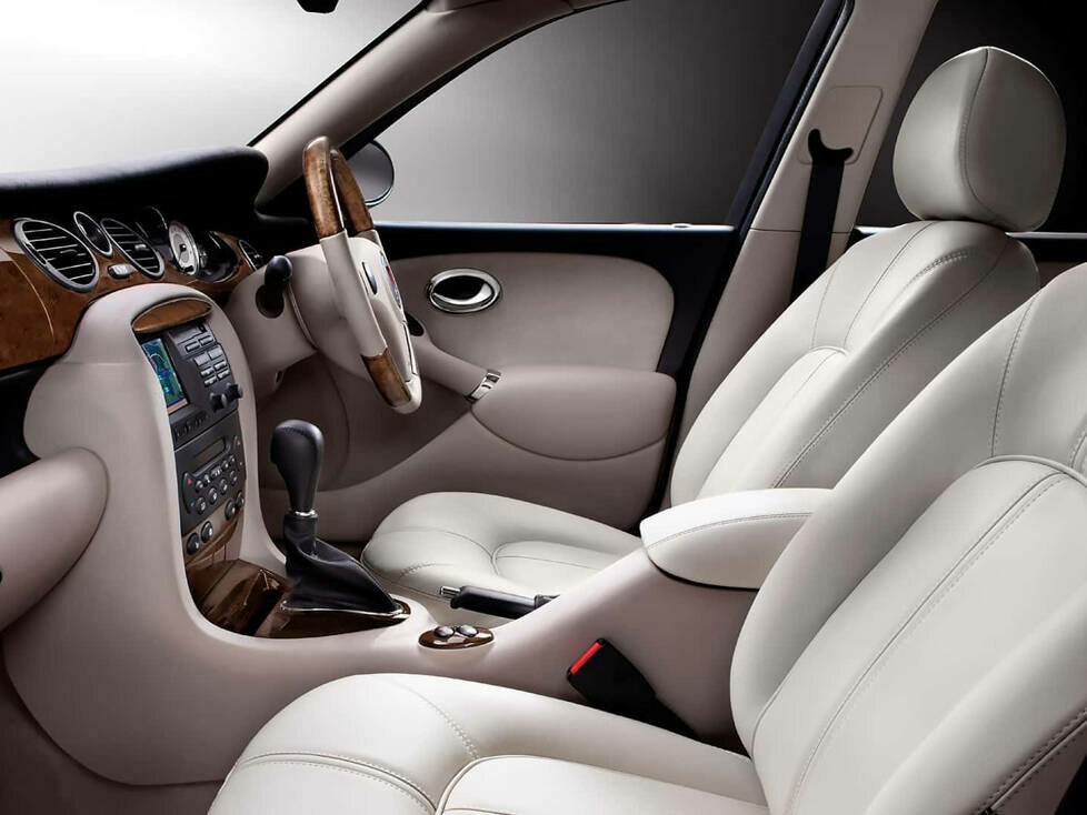 Innenraum des Rover 75