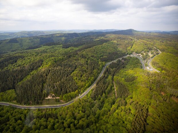 Titel-Bild zur News: Nürburgring-Nordschleife, Karussell, Panorama