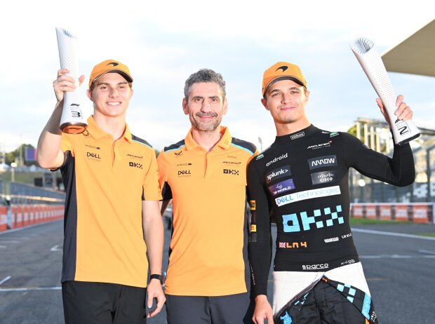 Oscar Piastri, Andrea Stella und Lando Norris Oscar Piastri, Andrea Stella und Lando Norris