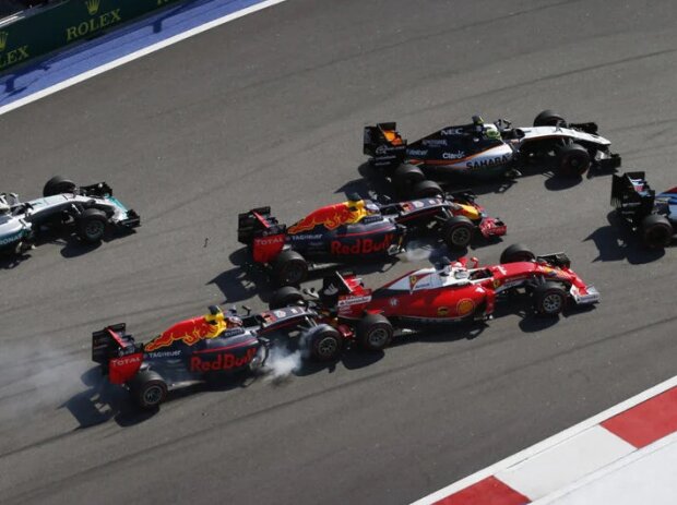 Titel-Bild zur News: Felipe Massa, Sergio Perez, Daniel Ricciardo, Daniil Kwjat, Sebastian Vettel