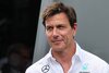 Bild zum Inhalt: Neuer Vertrag: Toto Wolff bleibt Mercedes-Teamchef bis 2026