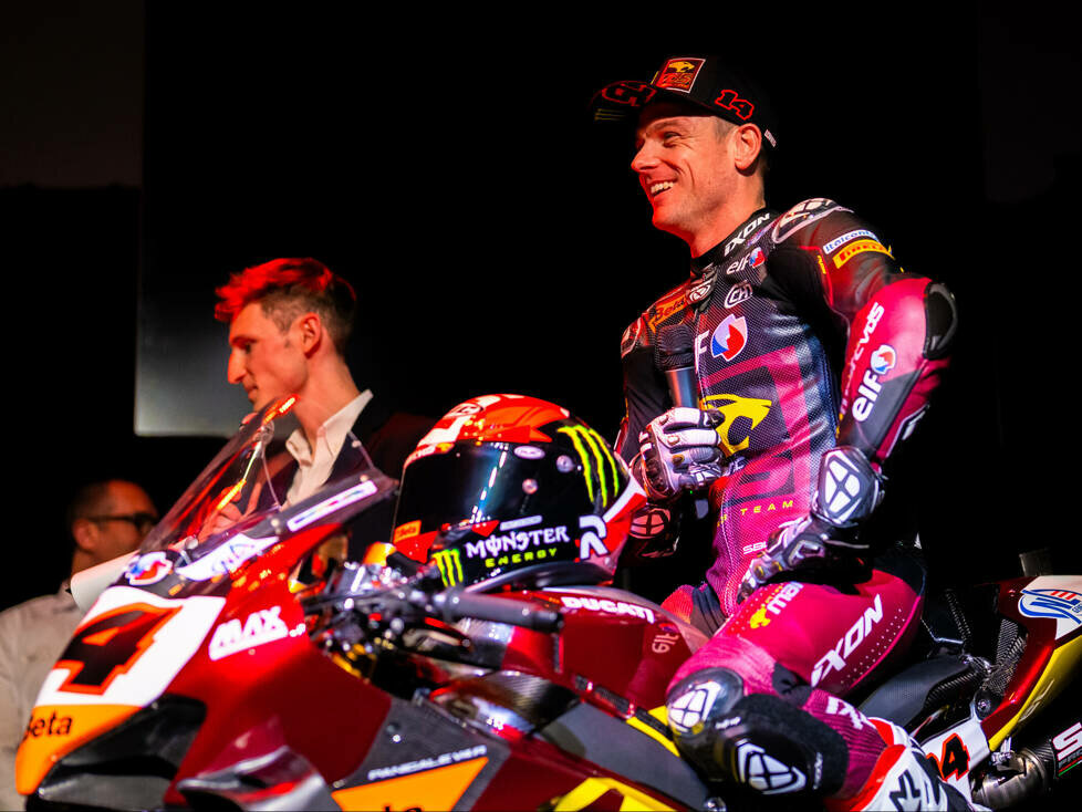 Sam Lowes