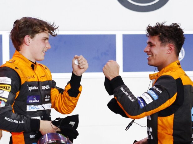Titel-Bild zur News: Oscar Piastri und Lando Norris sind auch 2024 Teamkollegen bei McLaren