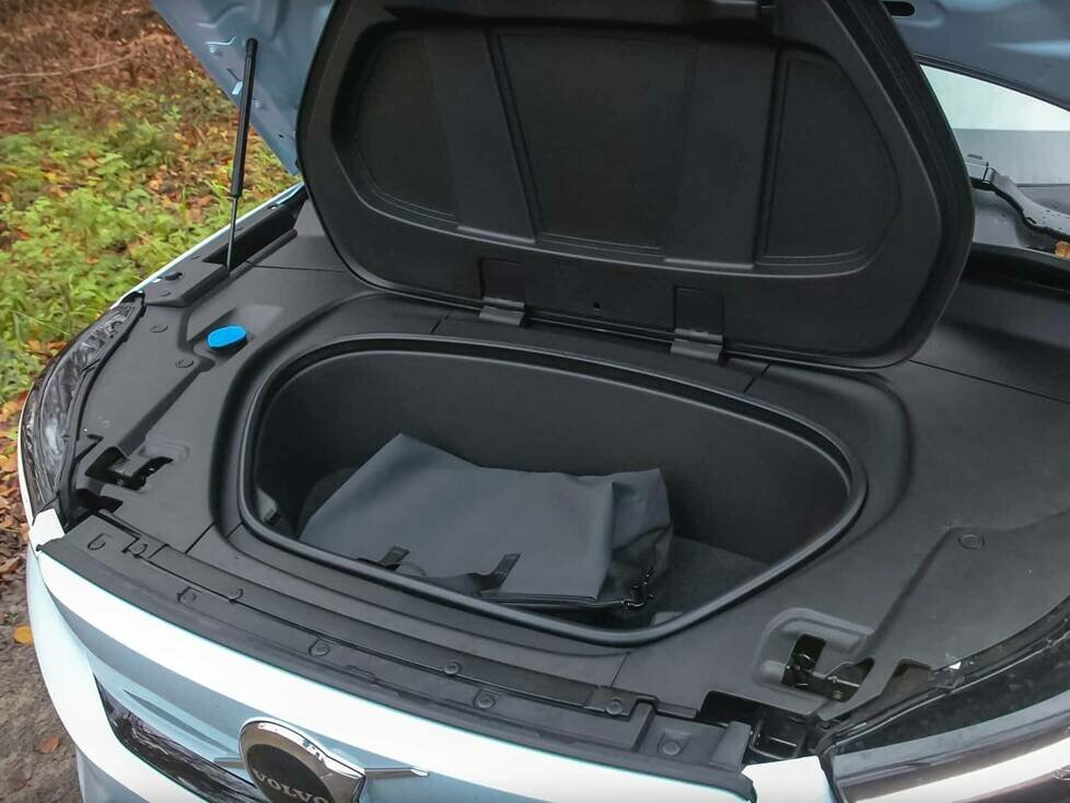 Volvo XC40 Recharge Pure Electric (2023) im Test