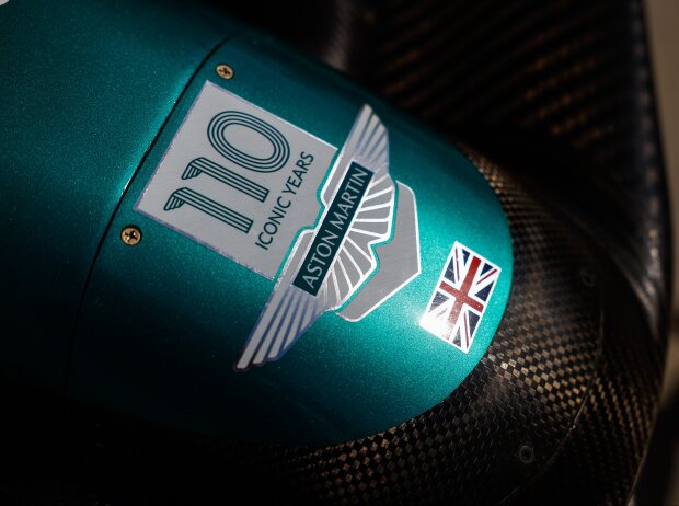 Titel-Bild zur News: Das Logo von Aston Martin