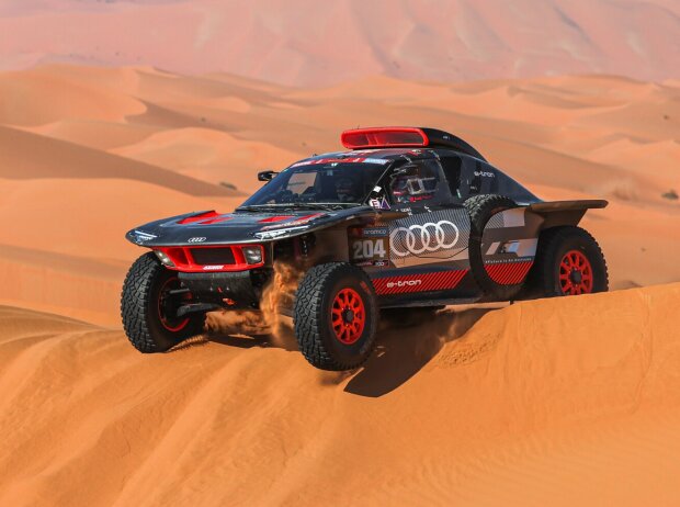 Carlos Sainz erlaubte sich bei der Rallye Dakar 2024 keine Fehler Carlos Sainz erlaubte sich bei der Rallye Dakar 2024 keine Fehler