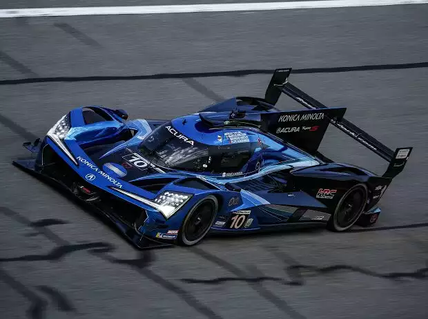 Die Acura ARX-06 tun sich bislang in Daytona äußerst schwer Titel-Bild zur News: Die Acura ARX-06 tun sich bislang in Daytona äußerst schwer
