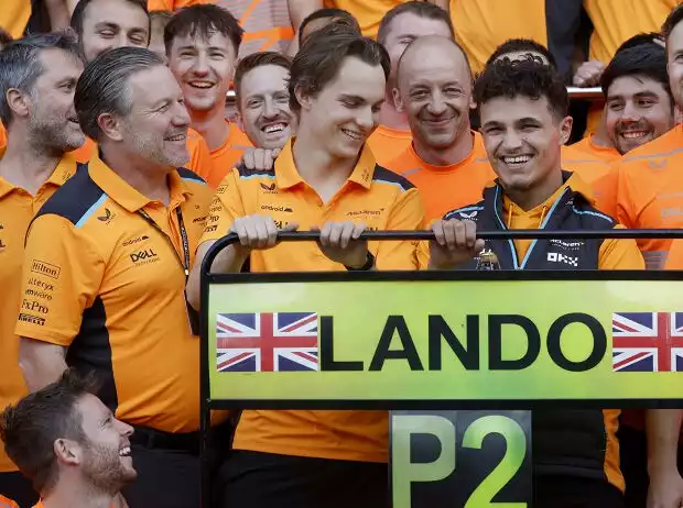 Zak Brown, Oscar Piastri, Lando Norris Titel-Bild zur News: Zak Brown, Oscar Piastri, Lando Norris
