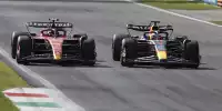 Carlos Sainz im Ferrari und Max Verstappen im Red Bull in Monza 2023