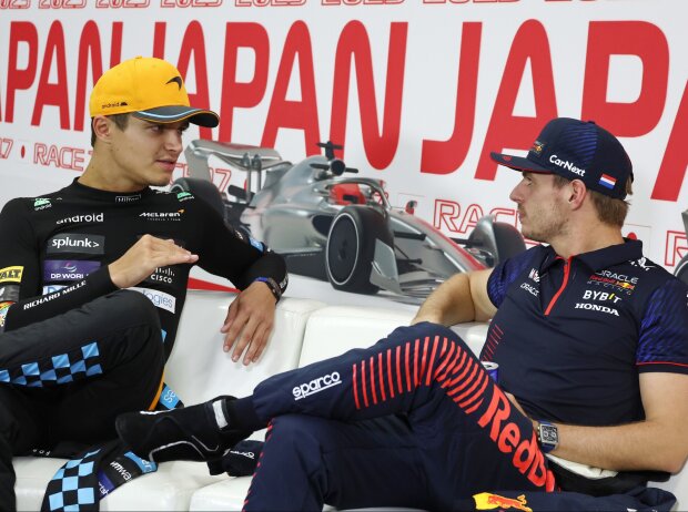 Titel-Bild zur News: Lando Norris und Max Verstappen bei einer Formel-1-Pressekonferenz