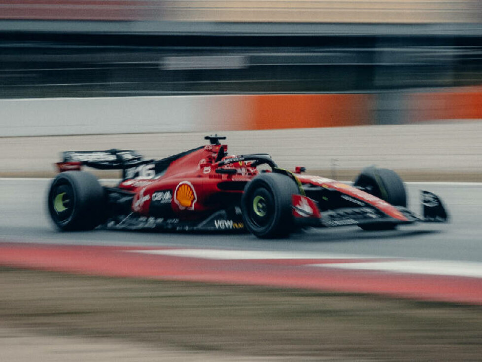 Charles Leclerc (Ferrari SF-23) bei Reifentests in Barcelona
