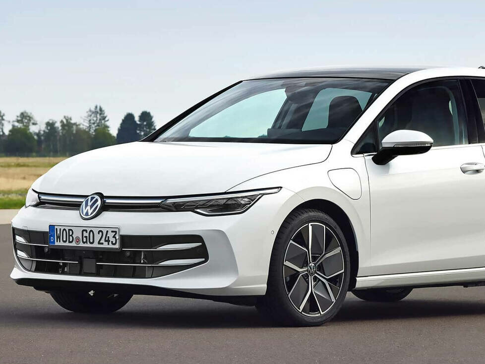 VW Golf eHybrid (2024)