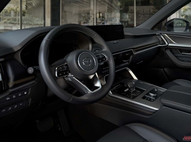 Cockpit des Mazda CX-70 Cockpit des Mazda CX-70