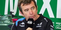 Alpines Formel-1-Teamchef Bruno Famin bei einer Pressekonferenz