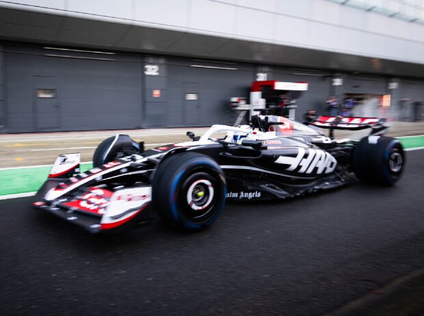 Titel-Bild zur News: Haas VF-24 Shakedown Silverstone