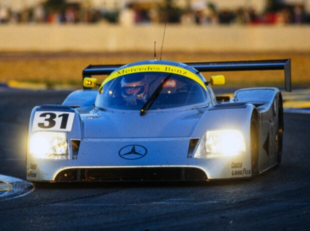 Der Sauber-Mercedes C11 von Karl Wendlinger, Michael Schumacher und Fritz Kreuzpointner Der Sauber-Mercedes C11 von Karl Wendlinger, Michael Schumacher und Fritz Kreuzpointner