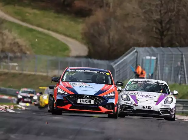 Die Termine der Nürburgring Langstrecken-Serie stehen fest Titel-Bild zur News: Die Termine der Nürburgring Langstrecken-Serie stehen fest